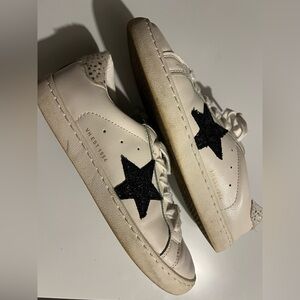 Vintage Havana Carla White Leopard Star Accent Sneakers